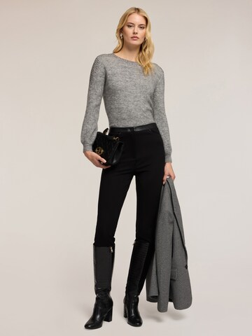 MOTIVI Sweater in Grey