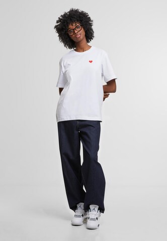 Mister Tee Shirt 'Heart Shape' in White