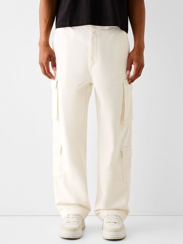 Bershka Loose fit Cargo trousers in White