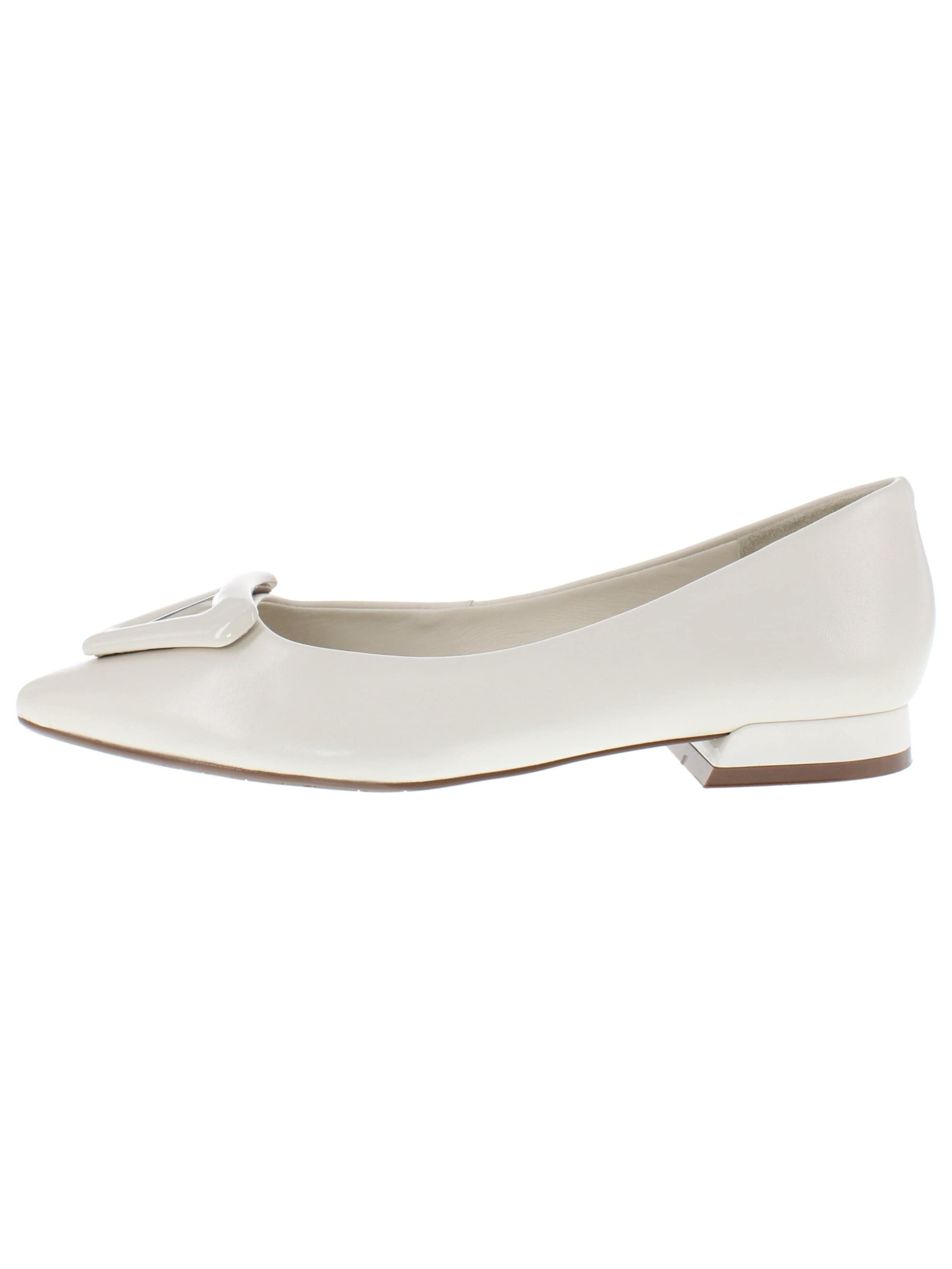XAVER LUIS Schuhmanufaktur Ballet Flats 'MESSINA - edle Ballerinas mit Schmuckteil' in Beige: front