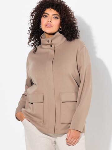 Veste de survêtement Ulla Popken en beige : devant