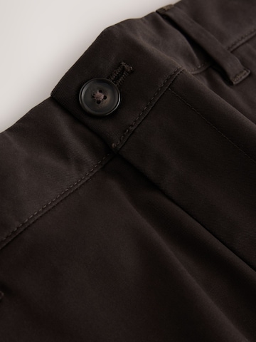 Next Úzky strih Chino nohavice - Fialová