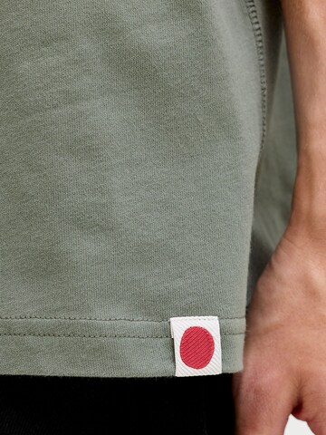 T-Shirt R.D.D. ROYAL DENIM DIVISION en vert