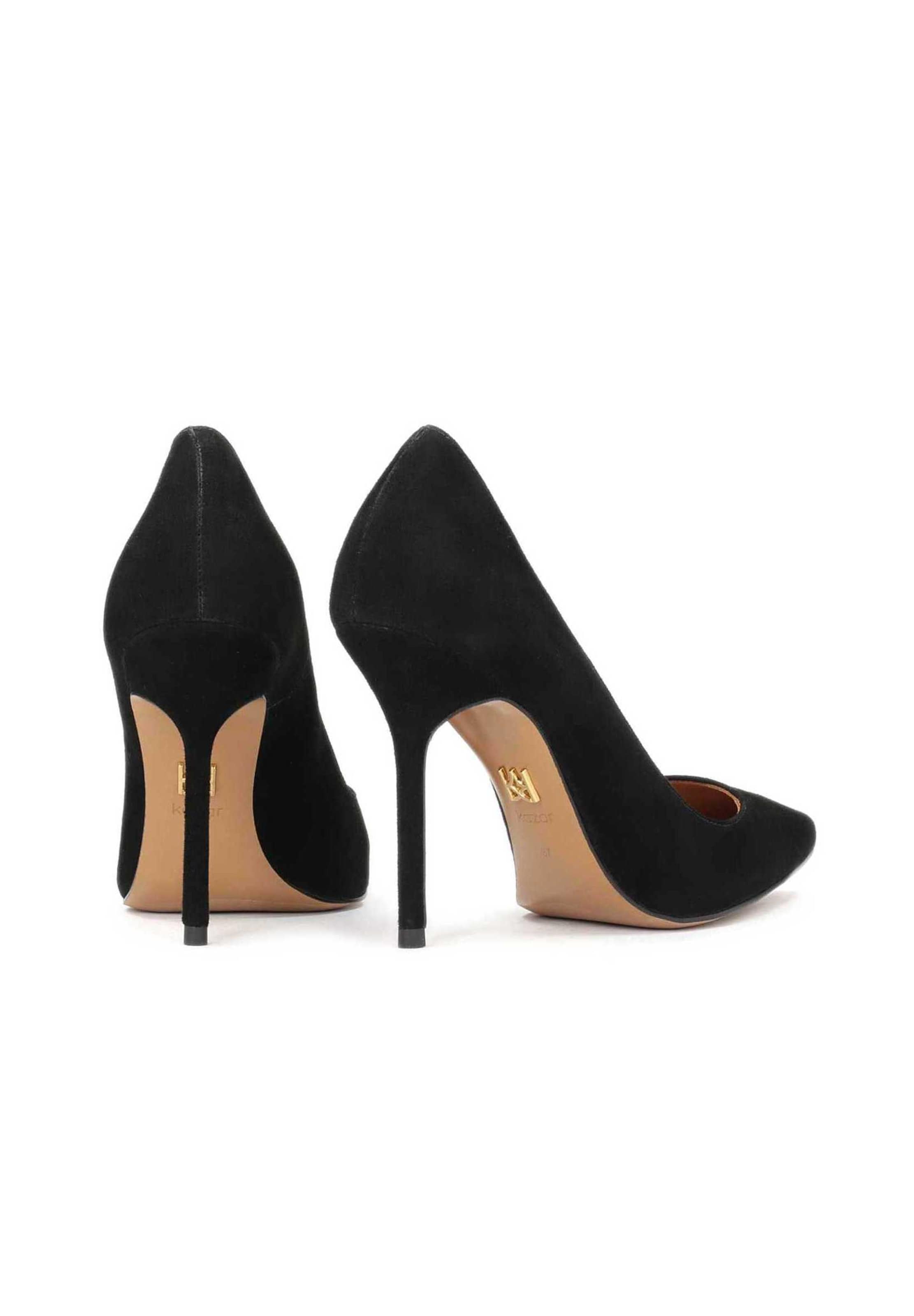 Kazar Pumps in Black