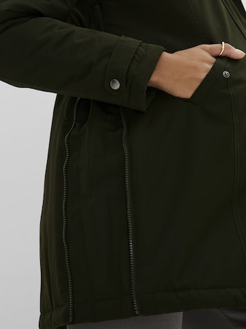 Veste d’hiver ' ' bonprix en vert