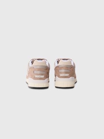 Sneaker bassa 'SHADOW 5000' di saucony in beige