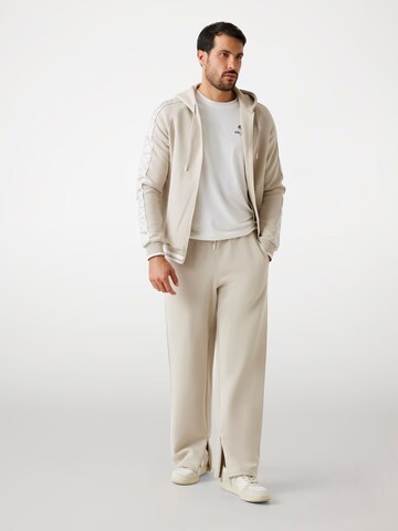 GUESS Tapered Hose in Beige