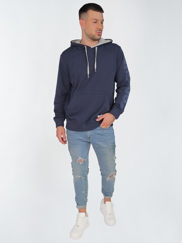 TOP GUN Sweatshirt in Blauw