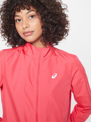 ASICS - Chaqueta deportiva 'Core' en rojo