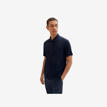 Coupe regular Chemise TOM TAILOR en bleu