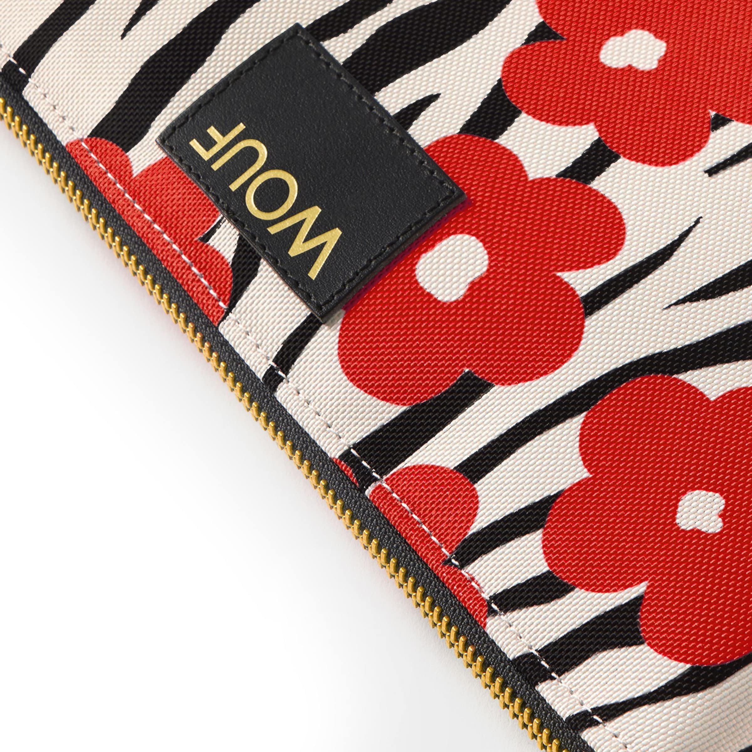 Beauty case 'Daily' di Wouf in beige