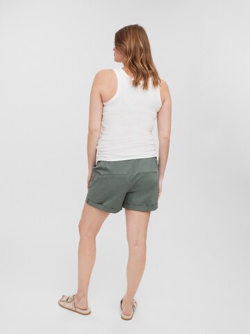 Vero Moda Maternity - Regular Calças de ganga 'Deborah' em verde