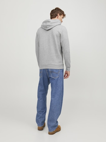 JACK & JONES Sweatshirt 'JJECorp' in Grey