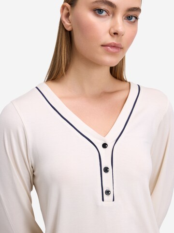 Goldenbay Pyjama 'Oleander' in Weiß