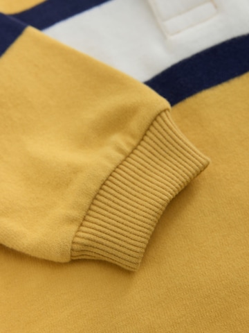 Next - Camiseta en amarillo