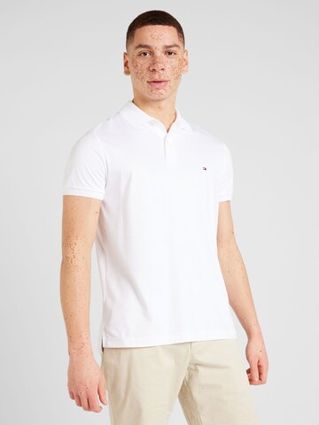 T-Shirt 'ESSENTIAL' TOMMY HILFIGER en blanc : devant