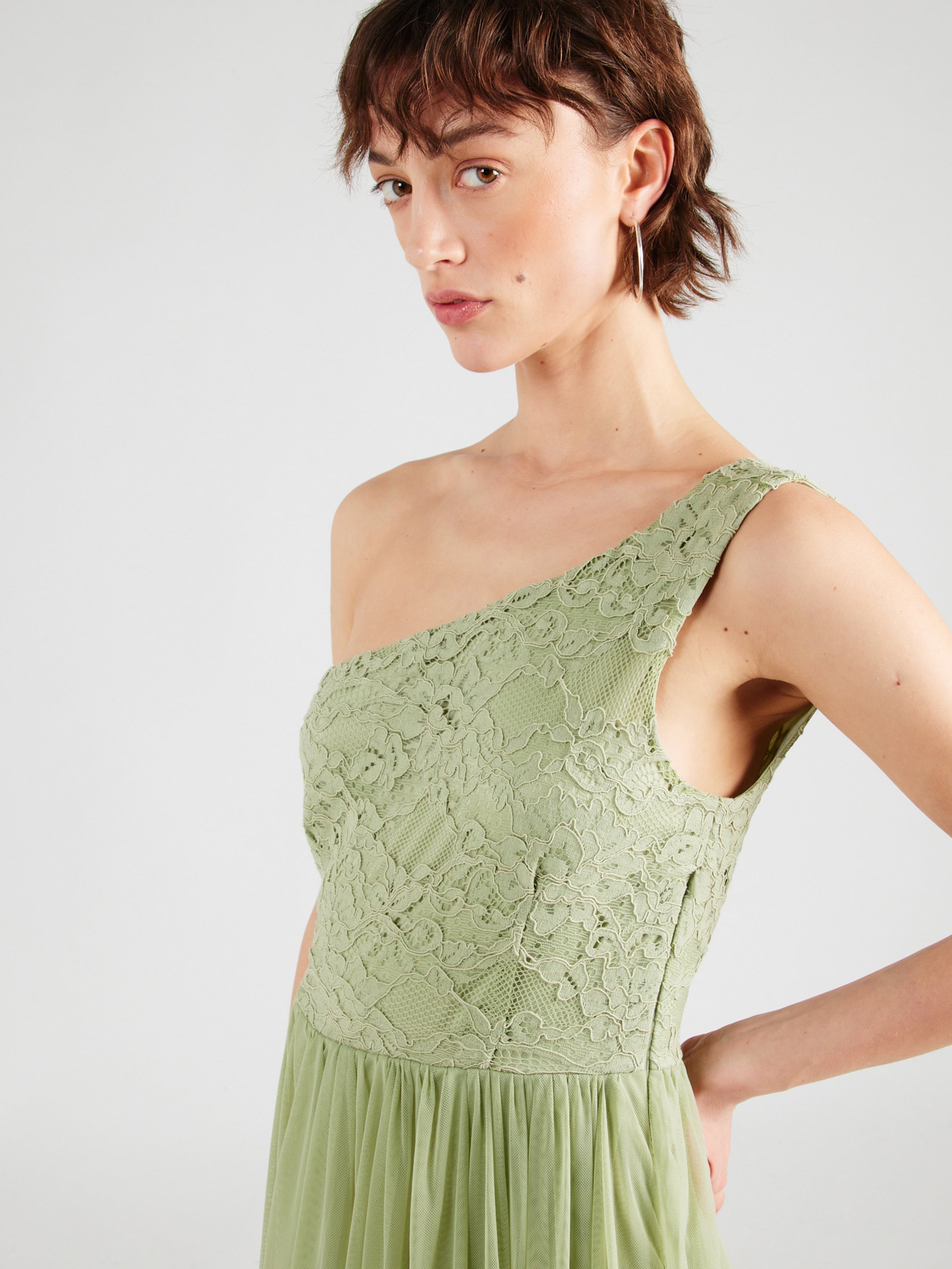 Robe de soiree ULRICANA VILA en Vert Pastel ABOUT YOU