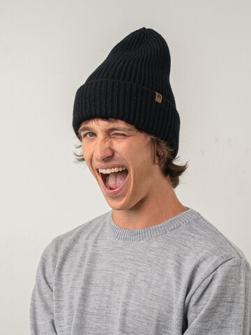 KOPYTO Beanie 'PANDA' in Black