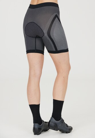 ENDURANCE Skinny Sportshorts 'Januen' in Schwarz