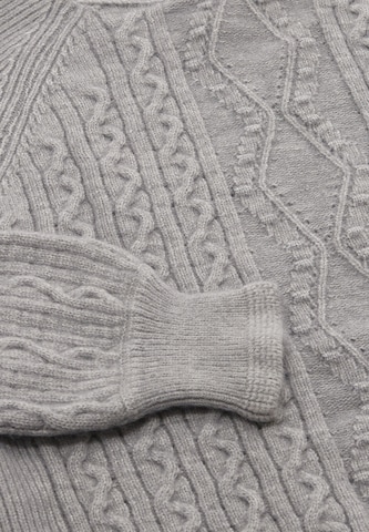 Tanuna - Pullover em cinzento
