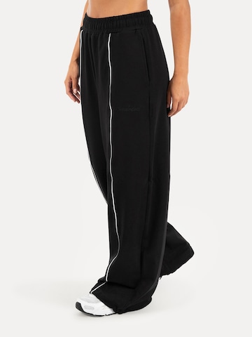 Smilodox Loose fit Trousers ' Veyt ' in Black