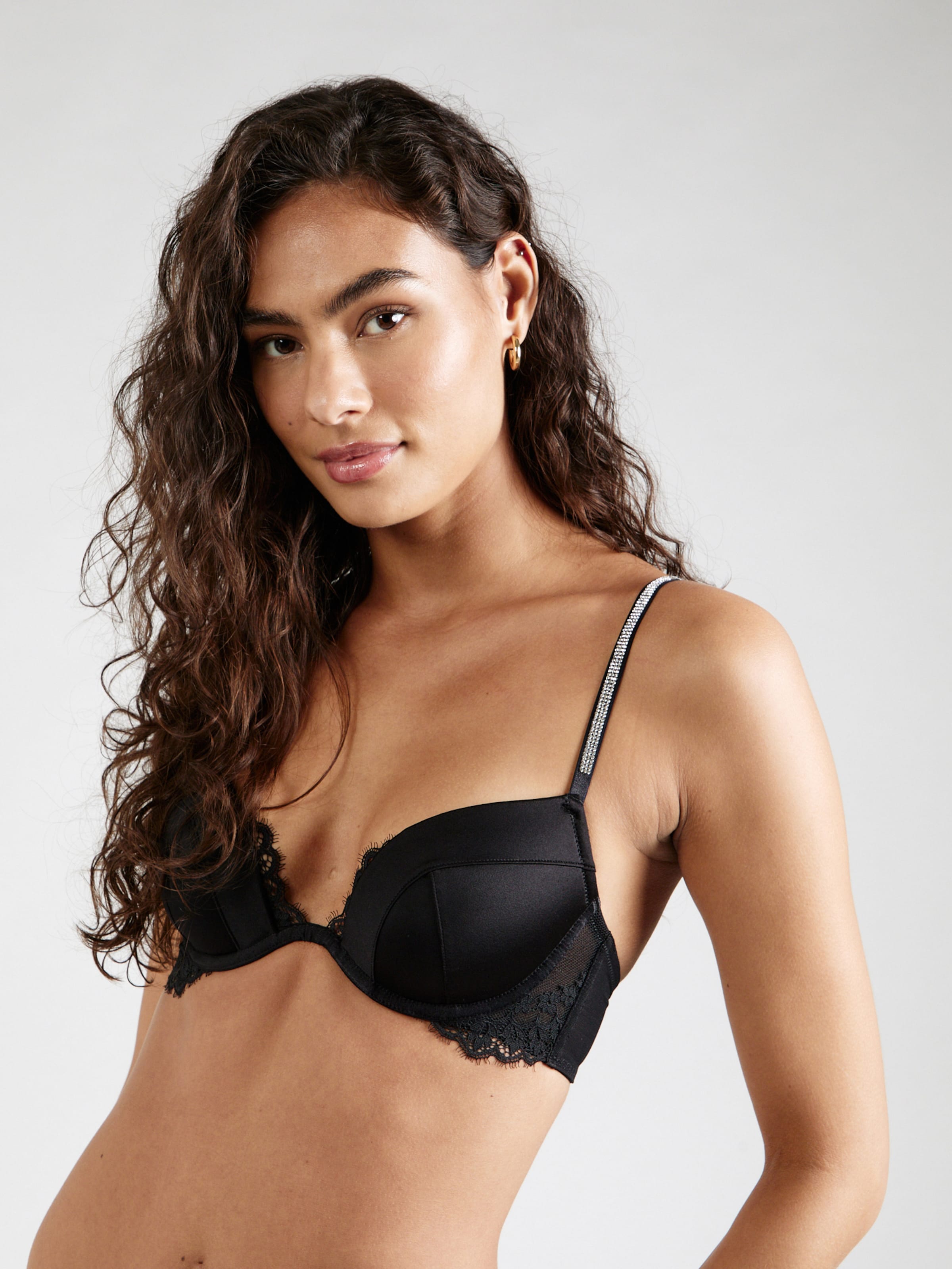 Hunkemoller Push up Sujetador Beth en Negro ABOUT YOU