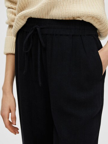 Selected Femme Curve Loosefit Kalhoty – černá