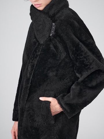 VESPUCCI BY VSP Wintermantel 'Rosa' in Schwarz