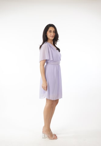 Robe de cocktail Elara en violet