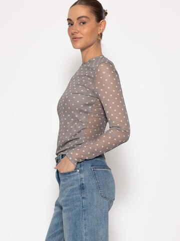 SASSYCLASSY Shirt in Grey