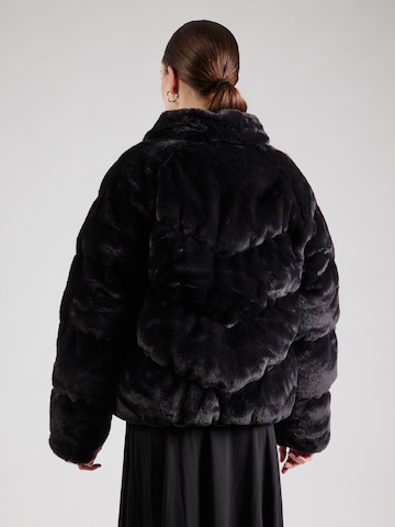 Nike Sportswear Winterjas in Zwart: terug