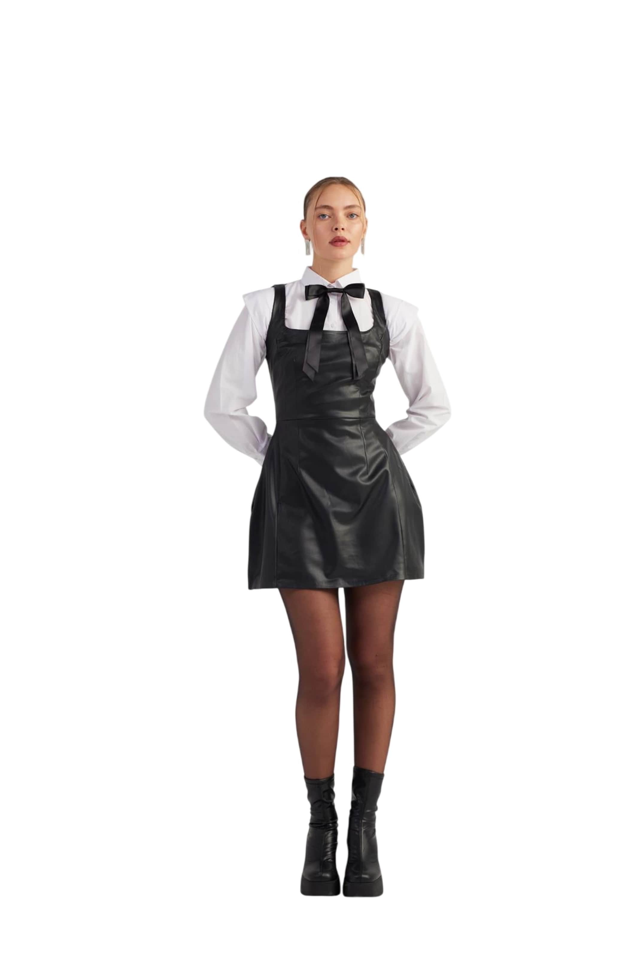 HOLLY LOLLY Dress in Black