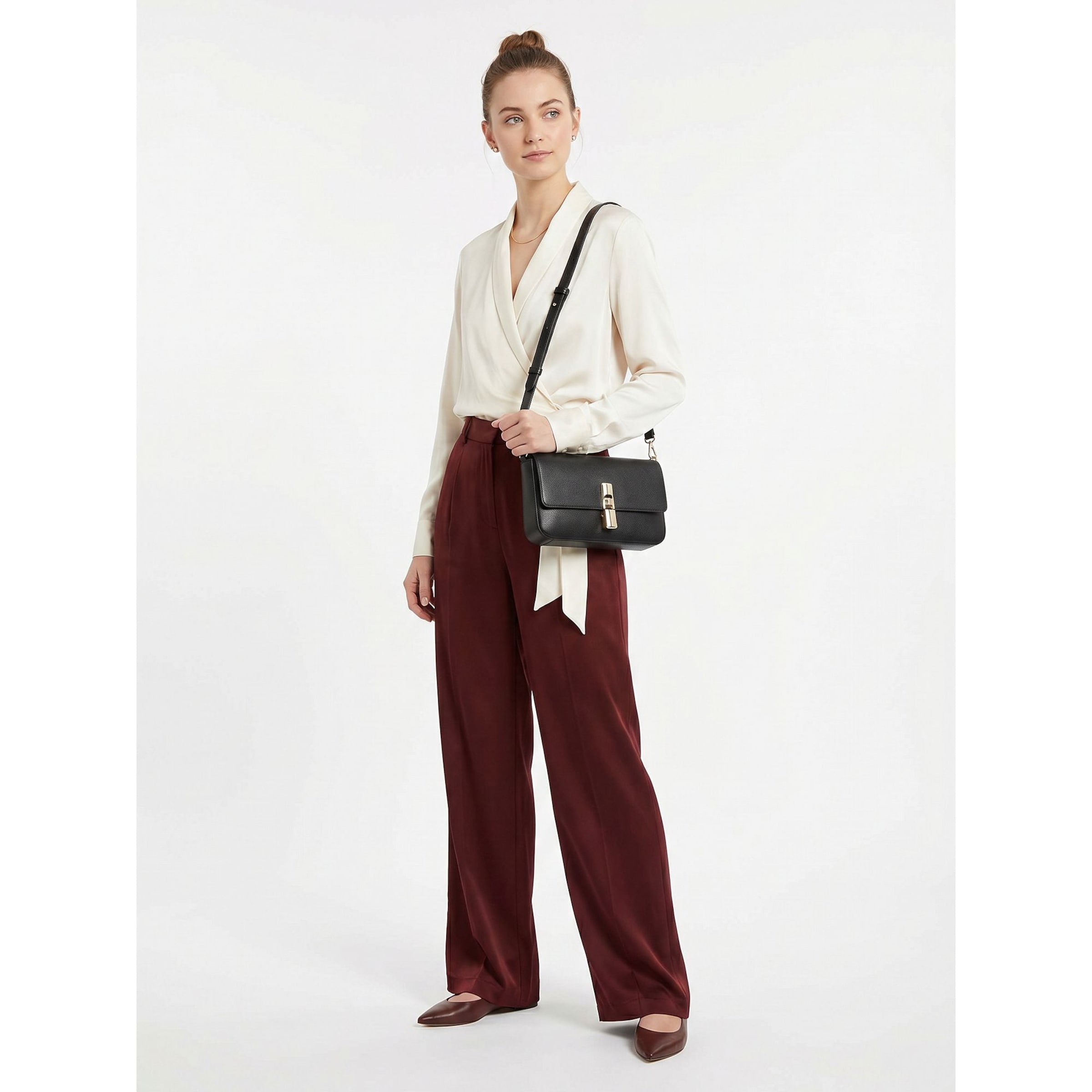 FURLA Crossbody bag 'Iride' in Black: front