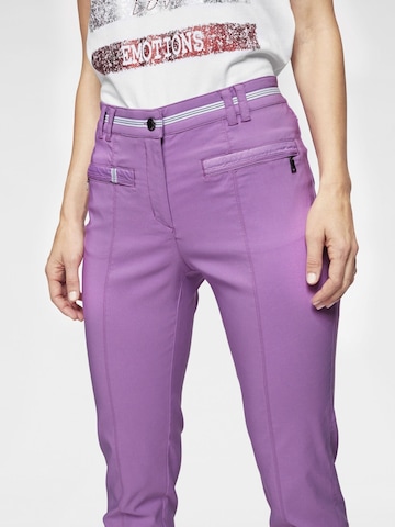 Navigazione Slimfit Hose in Pink