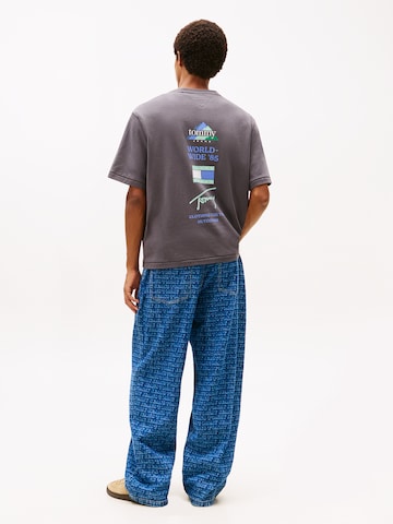 Tommy Jeans Bluser & t-shirts '90S' i grå: forside