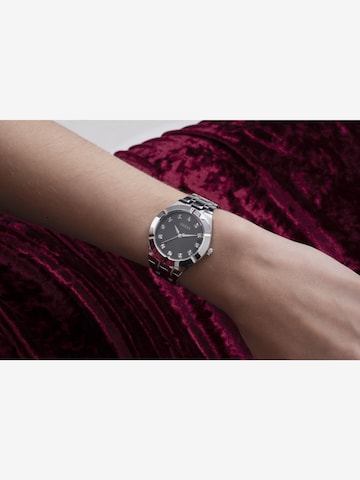 GUESS Analoog horloge 'CRYSTALLINE' in Zilver