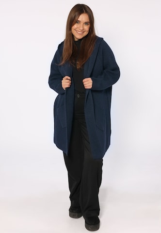 Zwillingsherz Fleece jacket in Blue: front