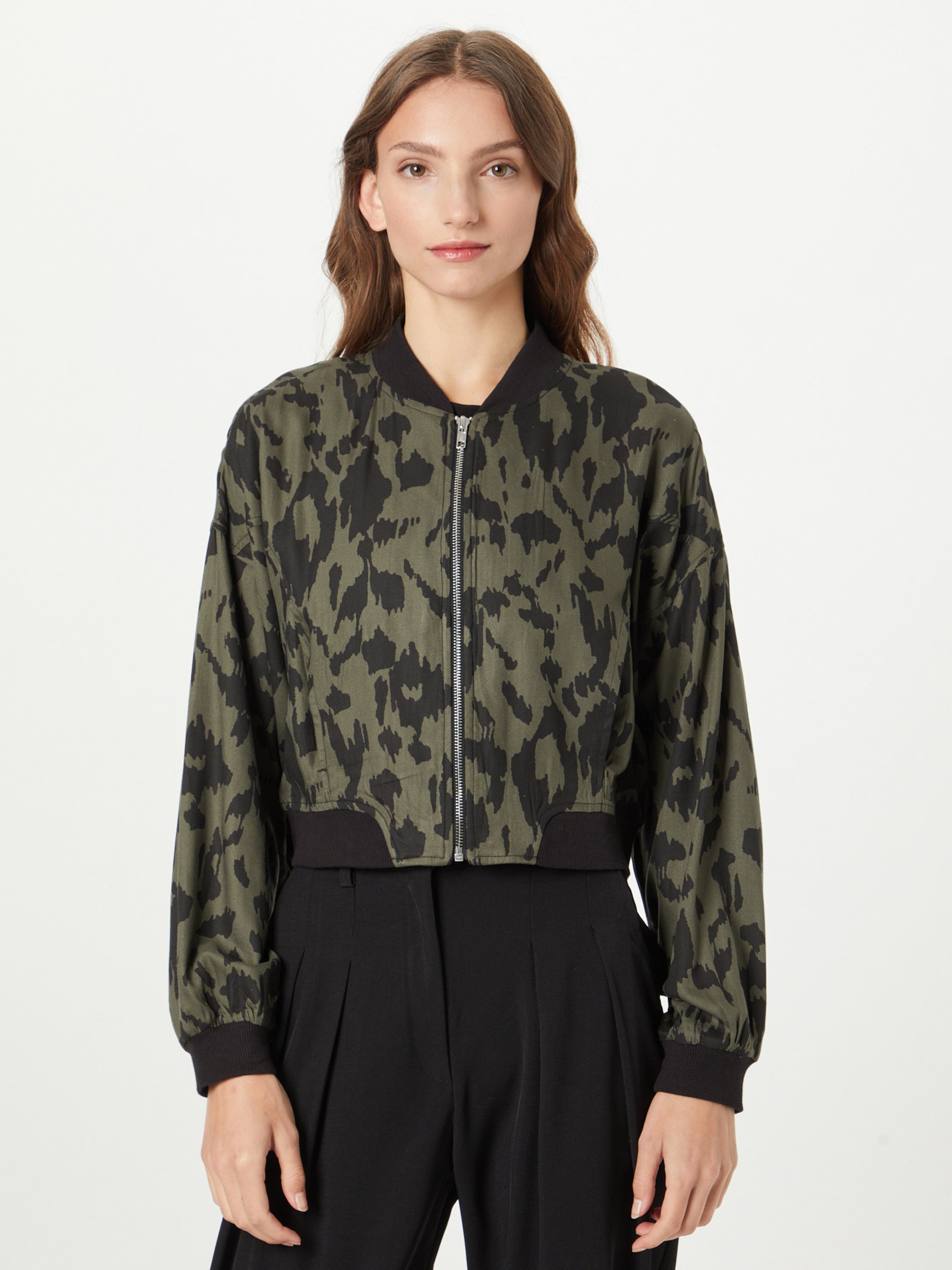 Agnes and clearance dora bomber jacket