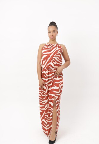 Robe Elara en marron : devant