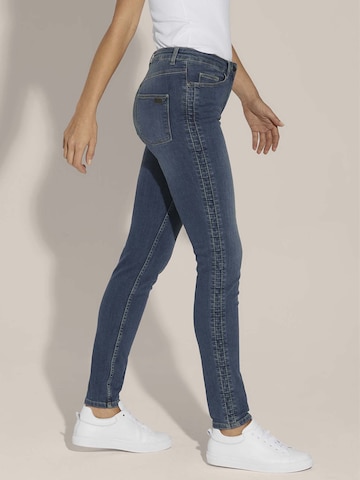 Coupe slim Jean MADELEINE en bleu