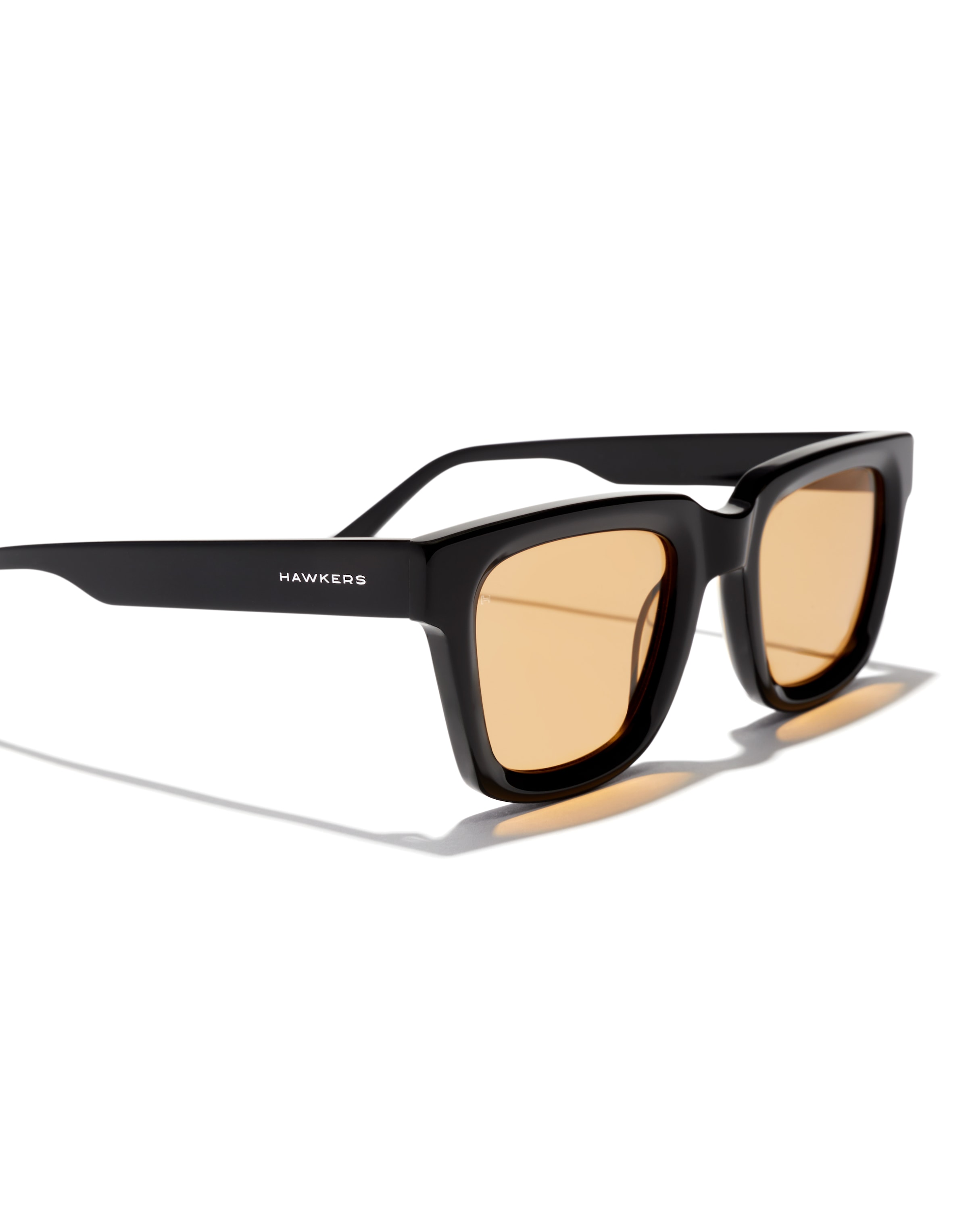 Lunettes de soleil 'ONE UPTOWN' HAWKERS en noir