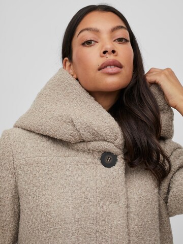 VILA Between-seasons coat 'Cana' in Beige