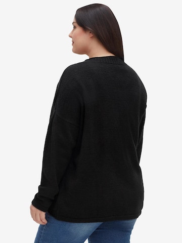 SHEEGO Knit Cardigan in Black