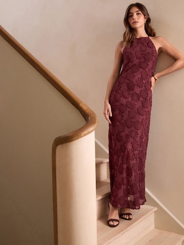 Next - Vestido en rojo