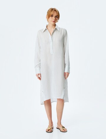 Koton Shirt Dress in Blue: front