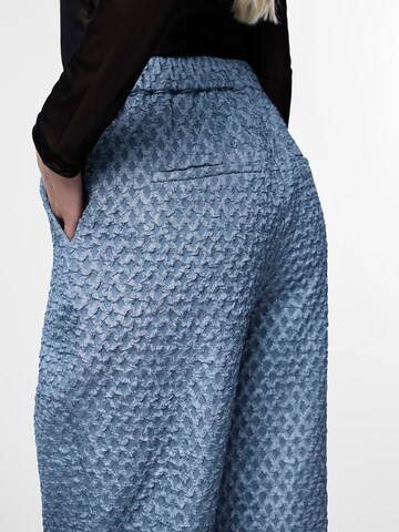 PIECES Regular Pants 'NIBE' in Blue
