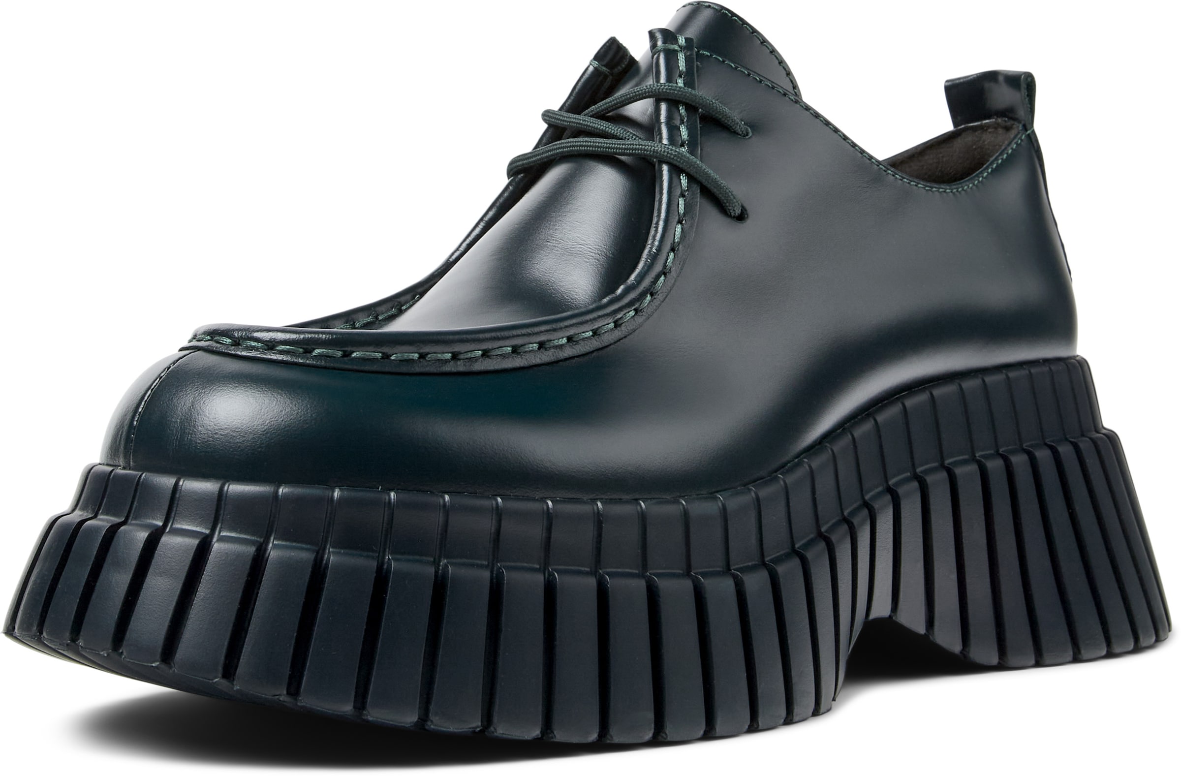 Scarpa stringata 'BCN' di CAMPER in verde: frontale