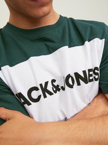 Regular fit Maglietta di JACK & JONES in verde