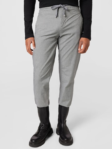 Lindbergh Regular Pants 'Superflex' in Grey: front