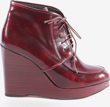 Salvatore Ferragamo Dress Boots in 39 in Red: front